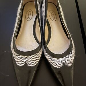 Talbots Black and White Flats with Tweed Herringbone size 8M